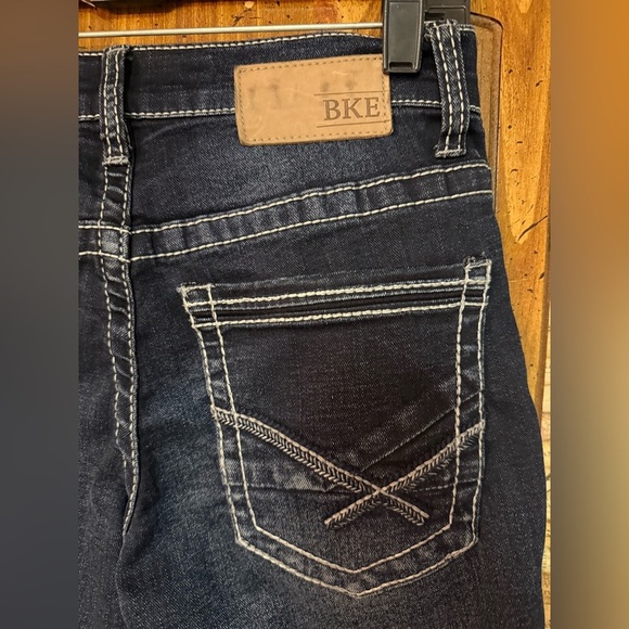BKE Aiden Bootcut dark wash low rise cotton denim size 28 Short - Picture 7 of 8